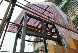 天桥加装电梯，城市温度在攀升 —— 安顺中华南路人行天桥扶梯投用随感